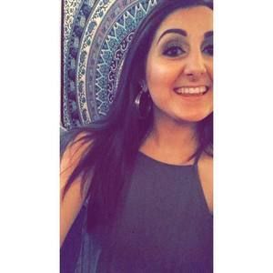 Meet your Posher, Cassie